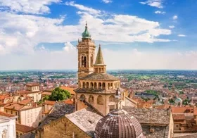 Udhëtime individuale dhe paketa turistike në Bergamo